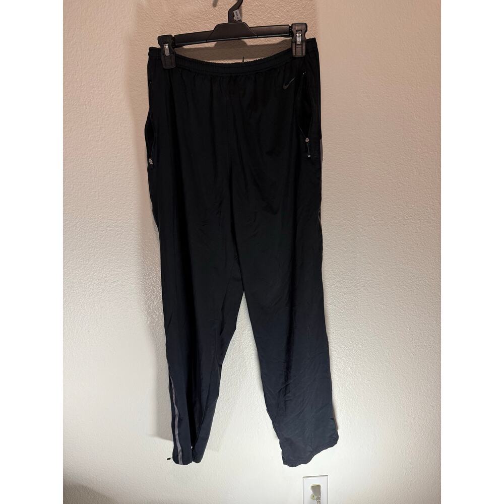 Nike fit dry black joggers size medium
